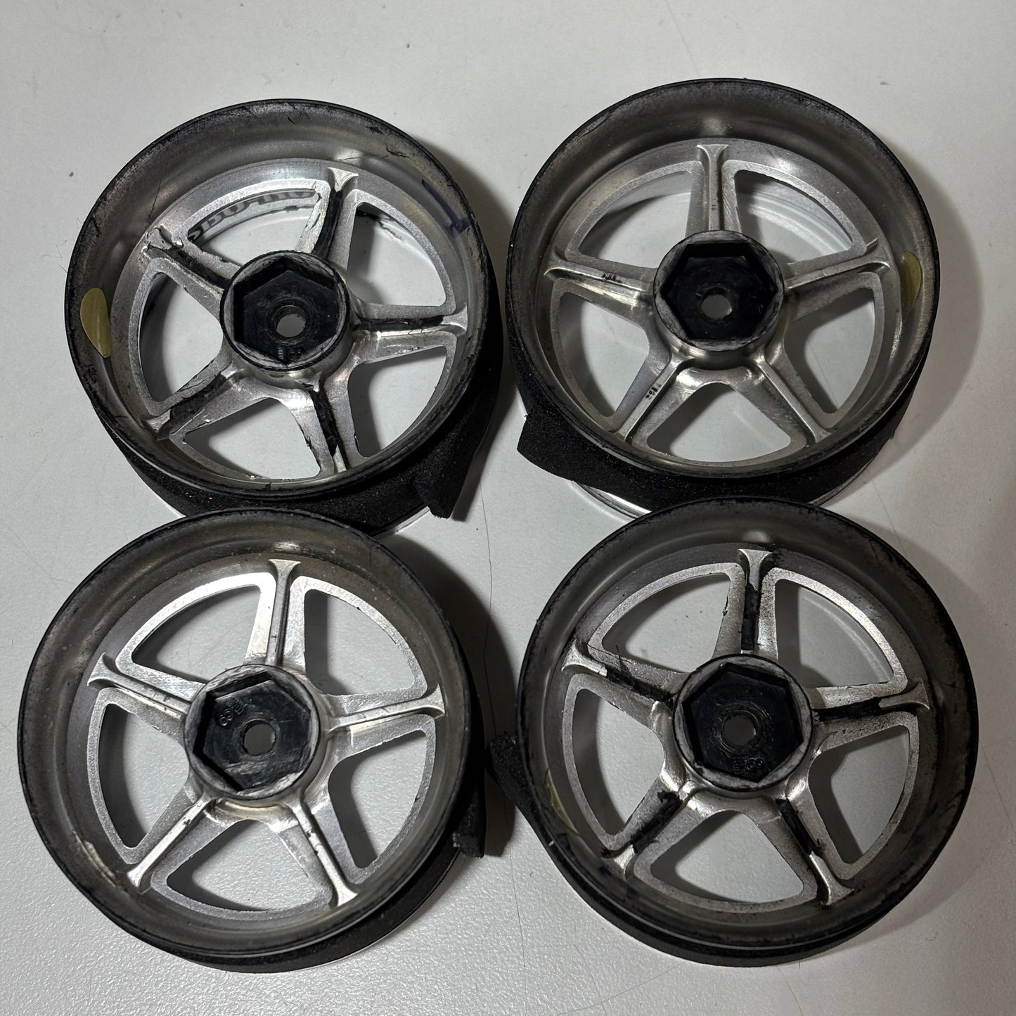 Lab Work Equip Chrome Wheels Offset 8mm
