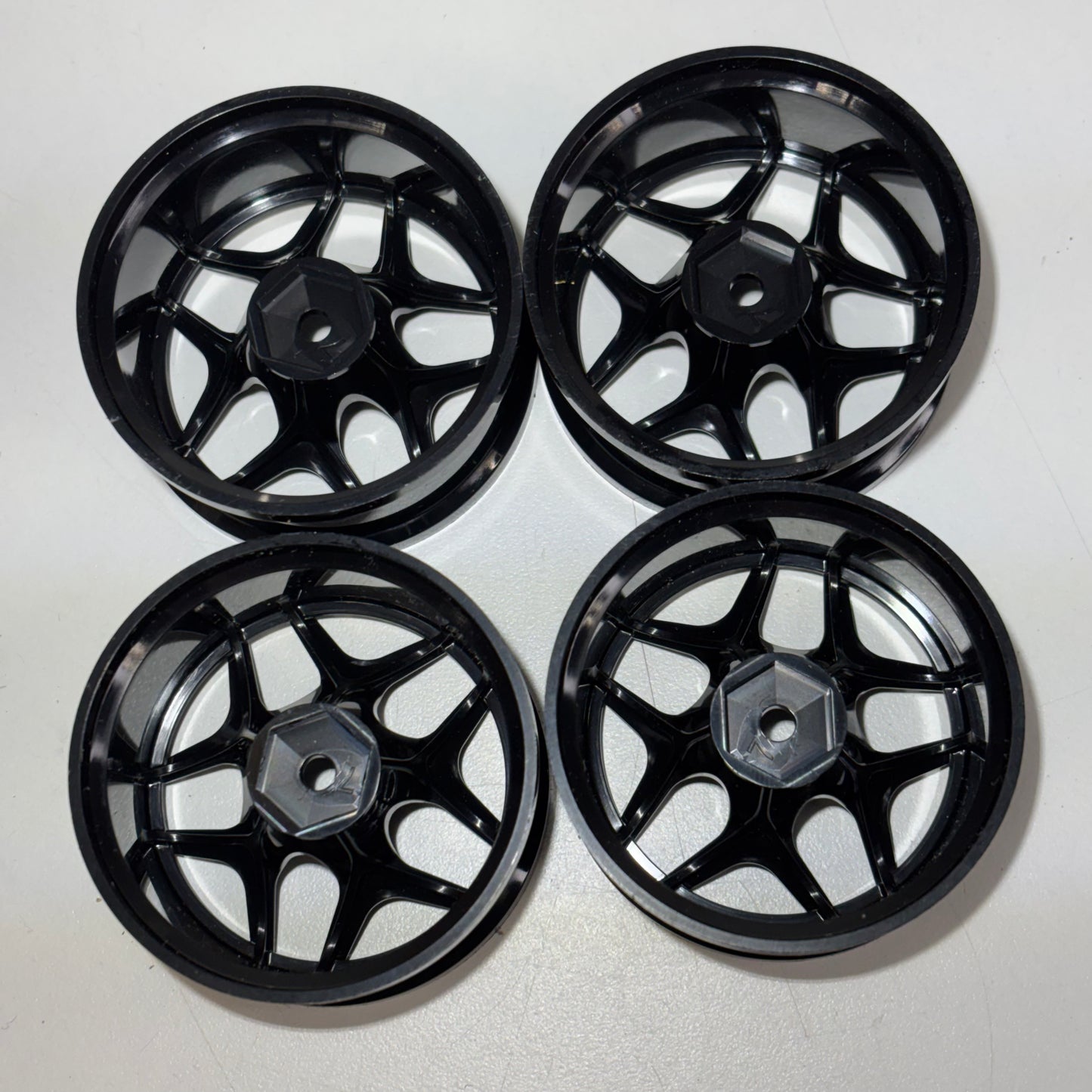 Black Wheels Offset 7mm
