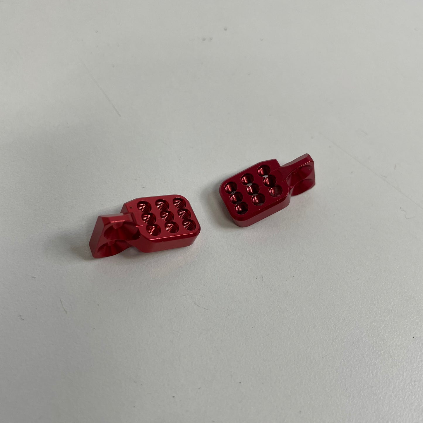 Reve D Red Alloy Rear Upper Arm Mounts