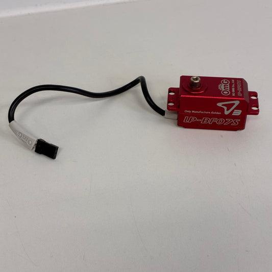 OMG Red Servo