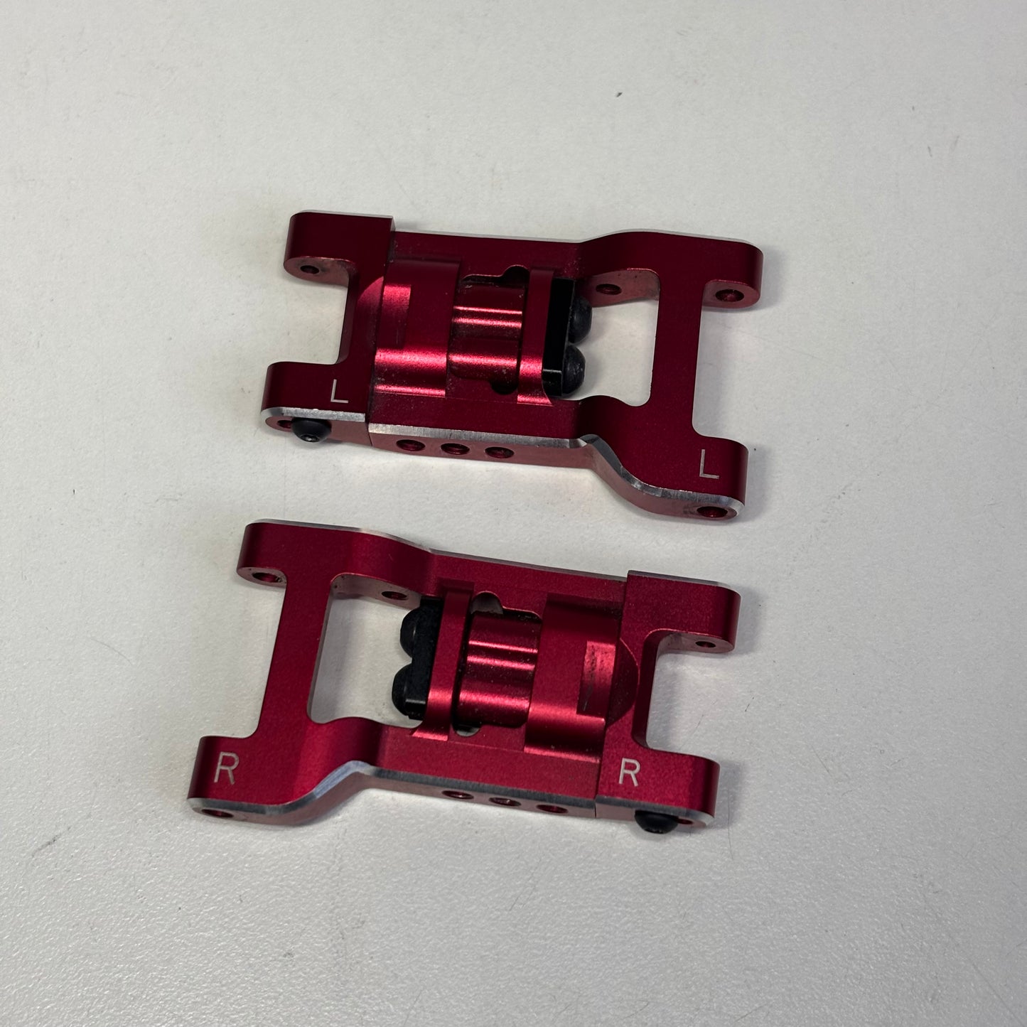 Yokomo Red Alloy Adjustable Rear Arms