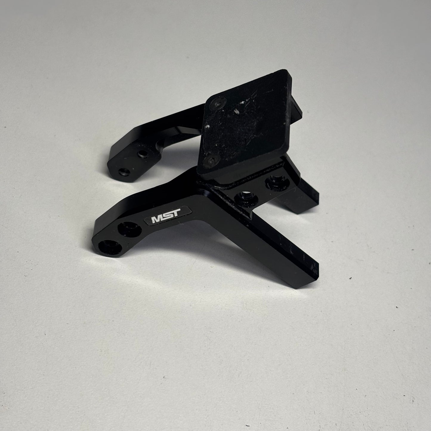 MST Black Alloy Rear Gearbox Brace