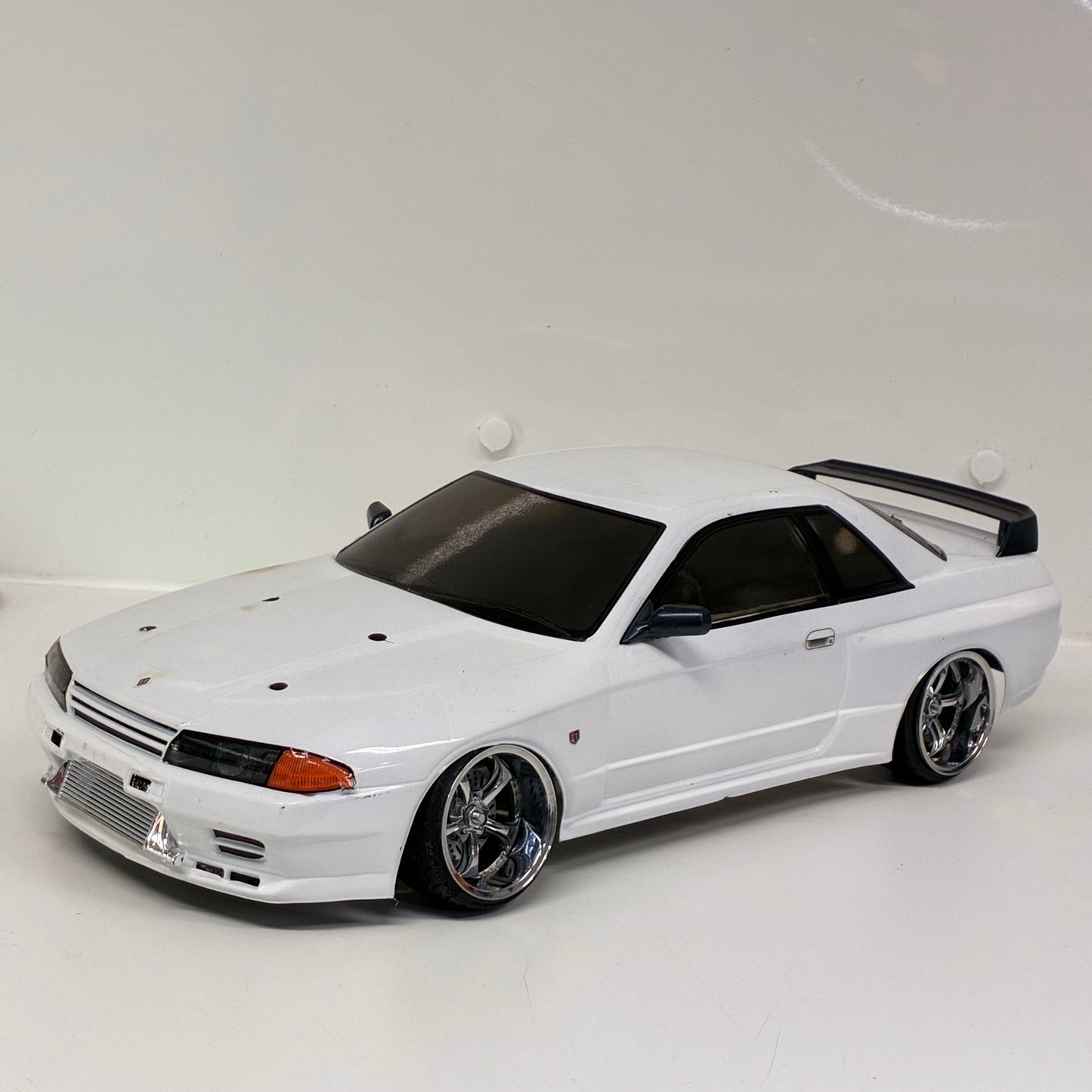 Tamiya Nissan Skyline R33 White Bodyshell 190mm Wide Missile