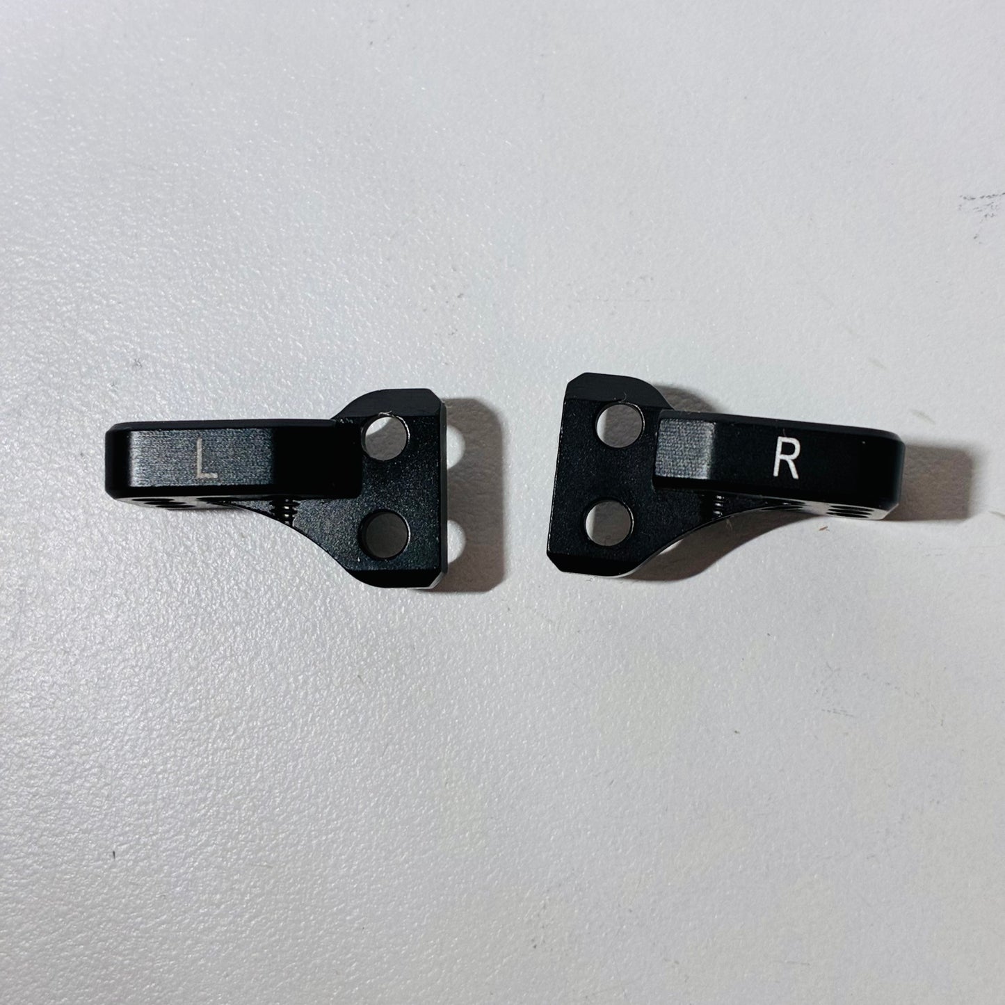Reve D MC-1 6 Hole Rear Upper Arm Mounts