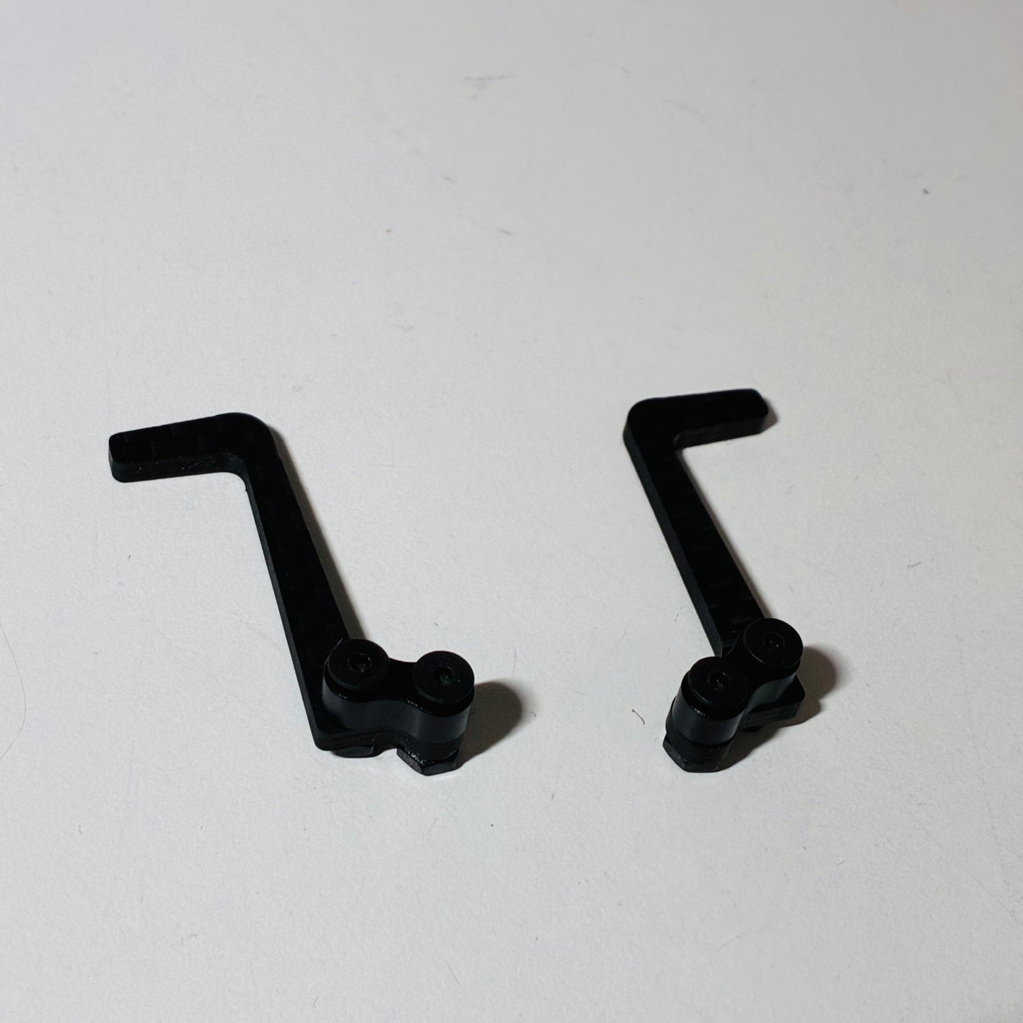 Yokomo MD1.0 Carbon Fibre Rear Battery Holders