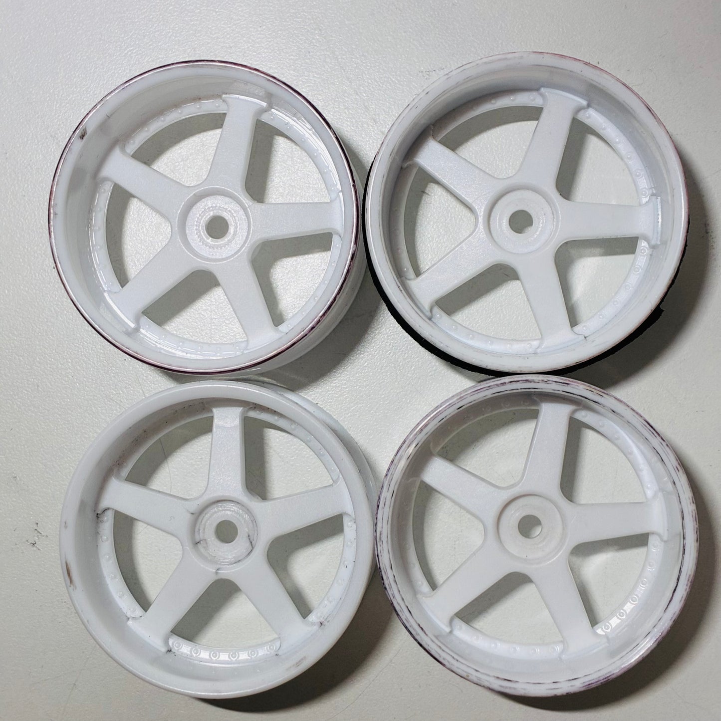 Yokomo 9mm Offset White Wheels