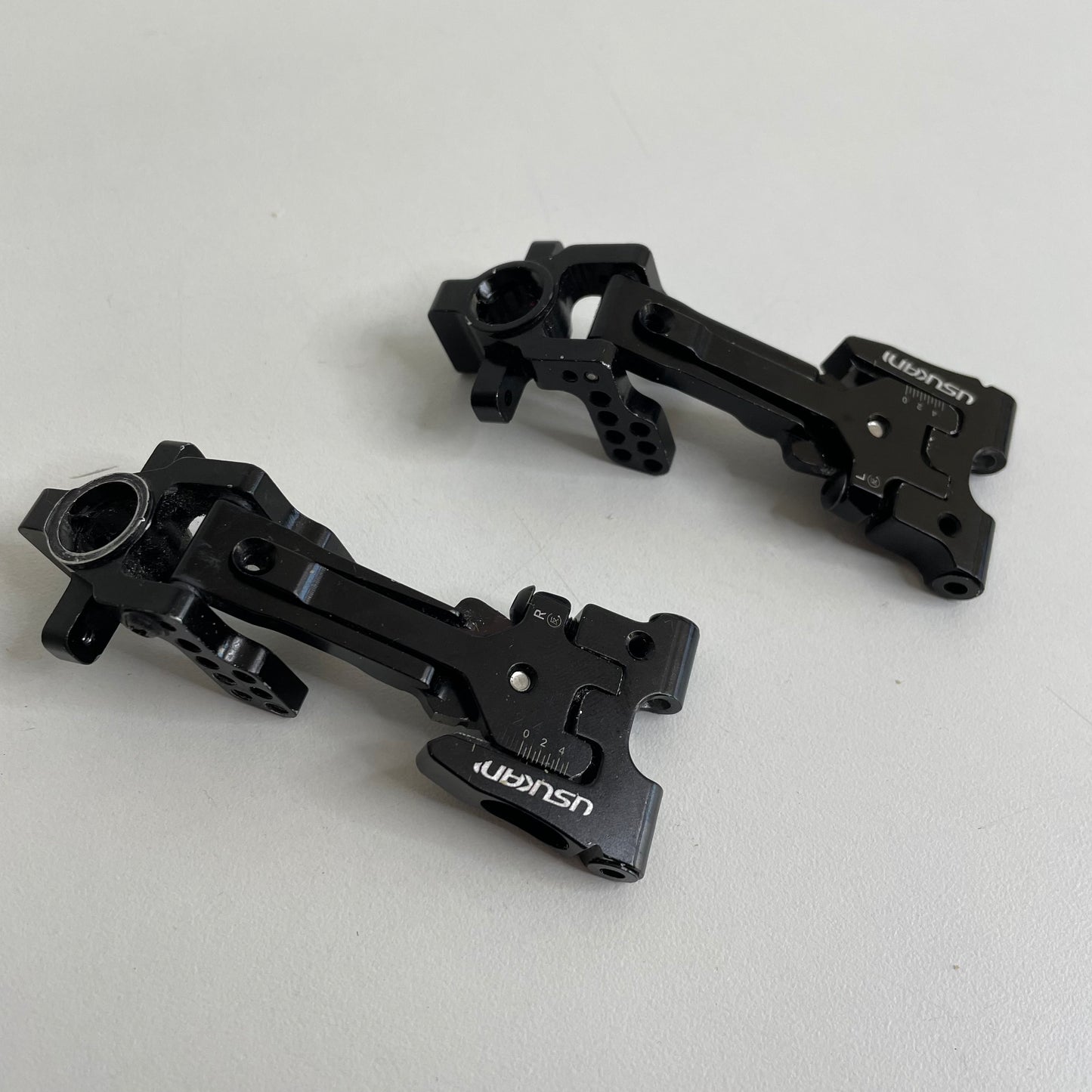 Usukani Control Arms Black Alloy Rear