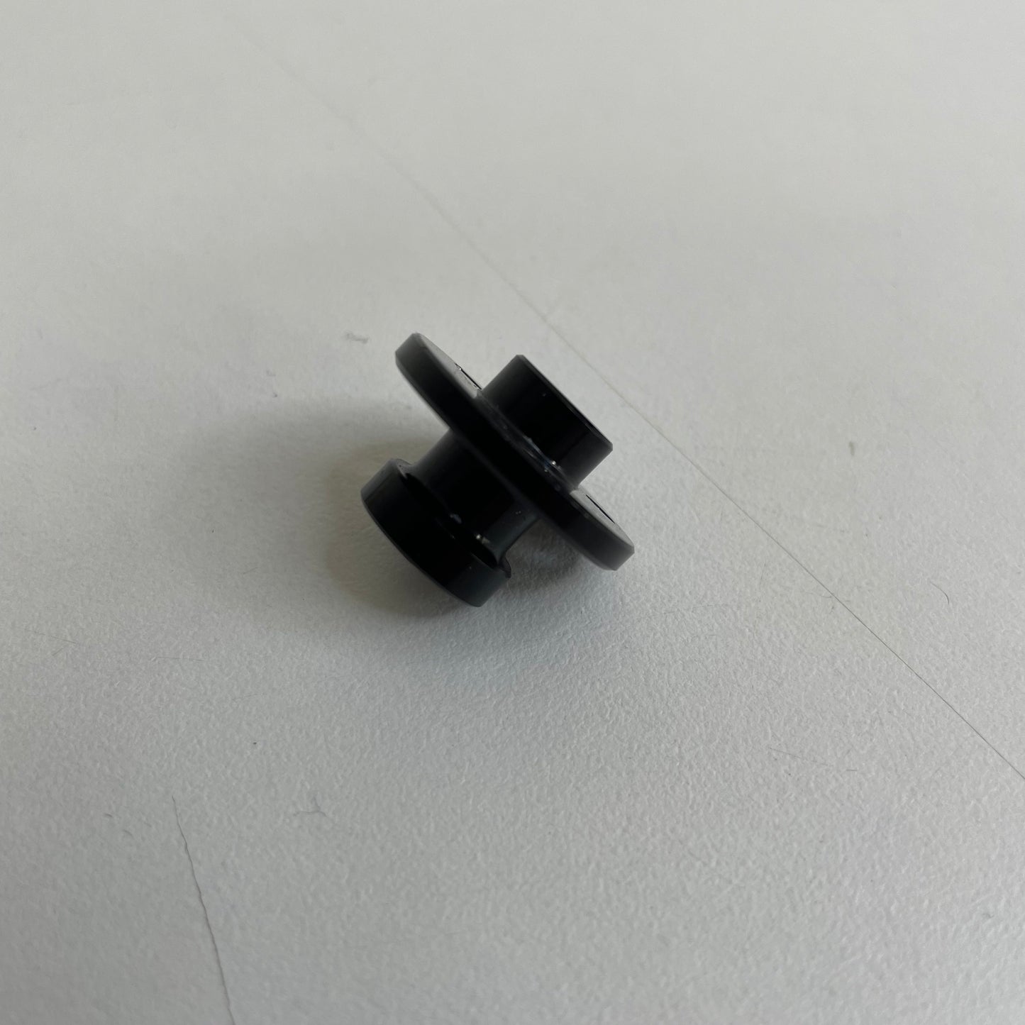 MST RMX 2.0 2.5 4.0 Black Alloy Spur Holder