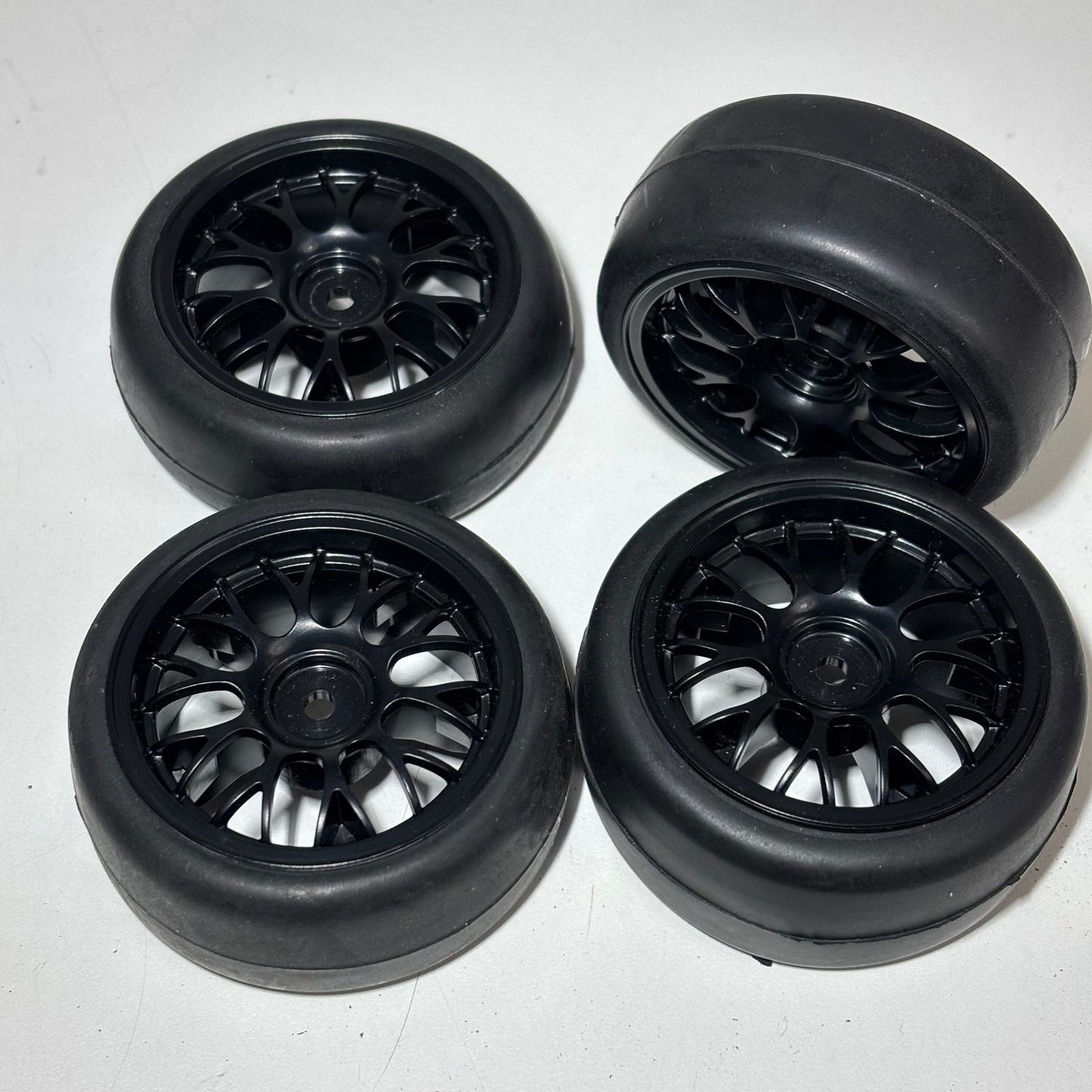 Black Wheels With Rubber Tyres Offset 3