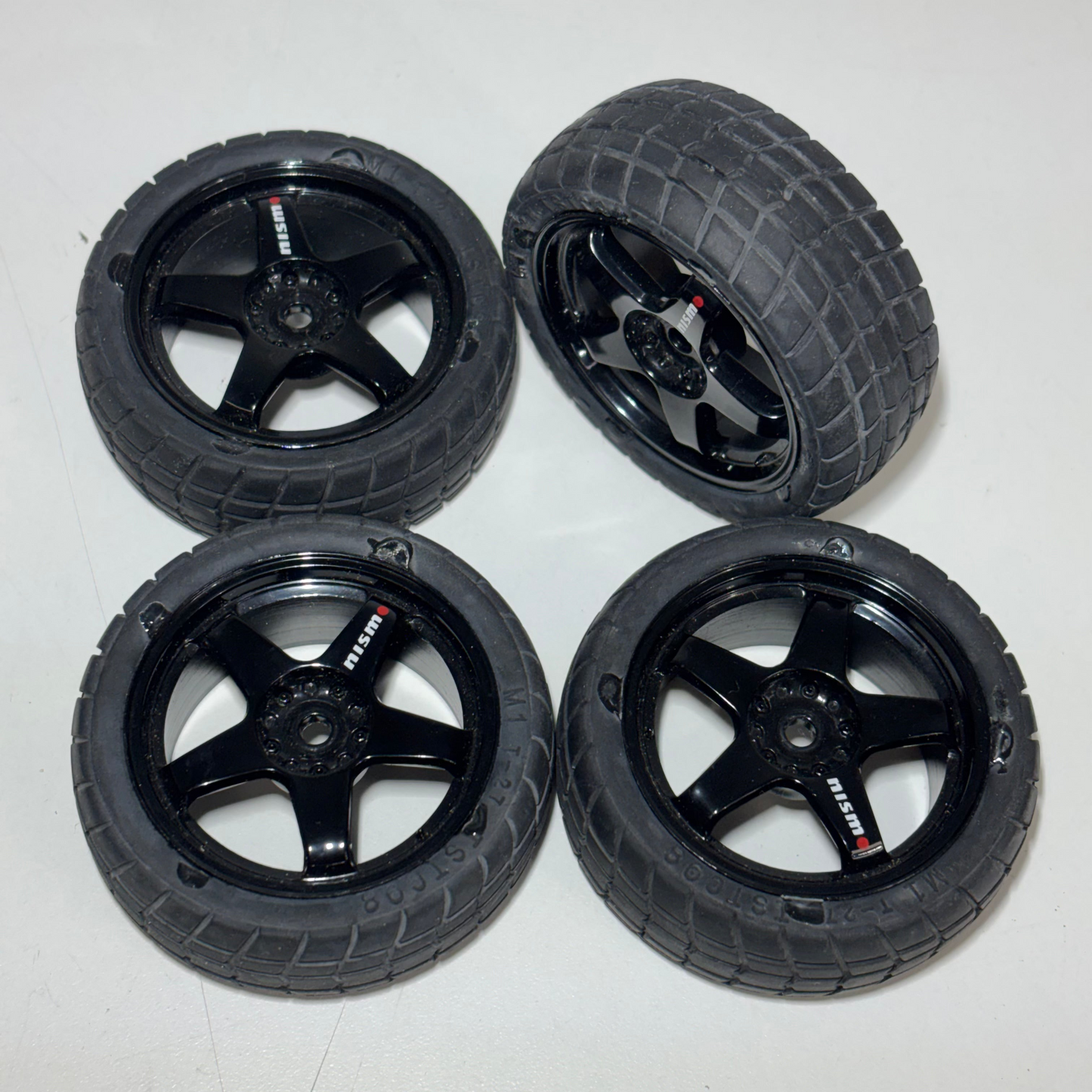GTR Skyline Black Nismo Wheels With Rubber Tyres Offset 3