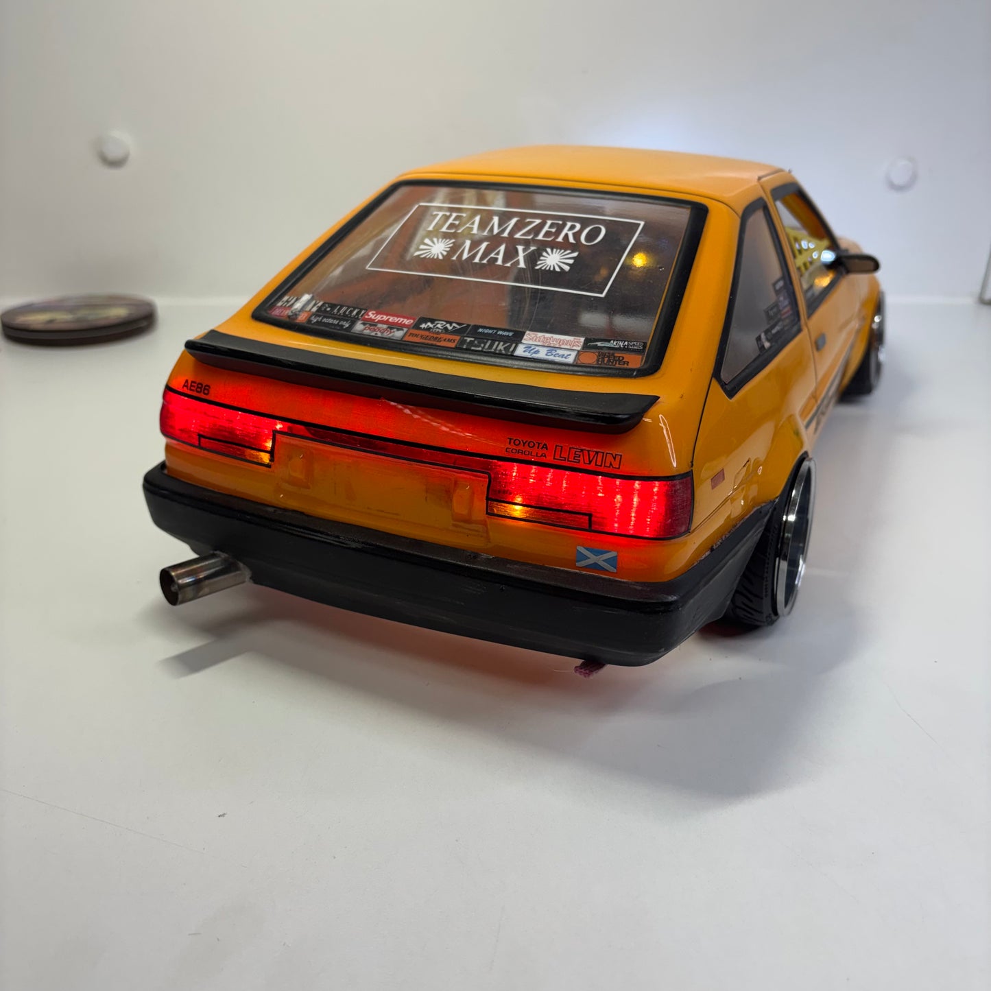 Toyota AE86 Pandora? Team Zeromax Body Shell Yellow Flashing Light Kit Backfire