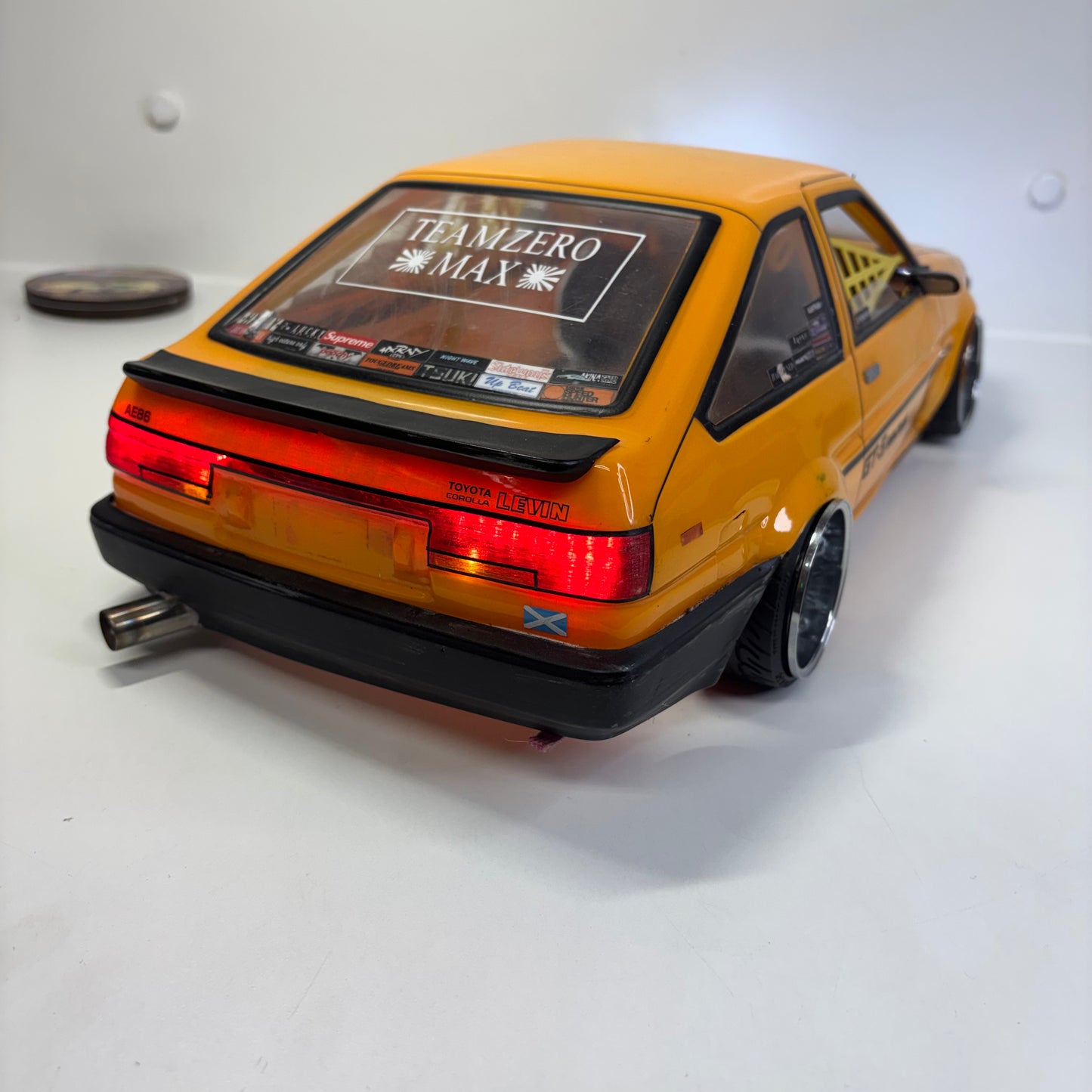 Toyota AE86 Pandora? Team Zeromax Body Shell Yellow Flashing Light Kit Backfire