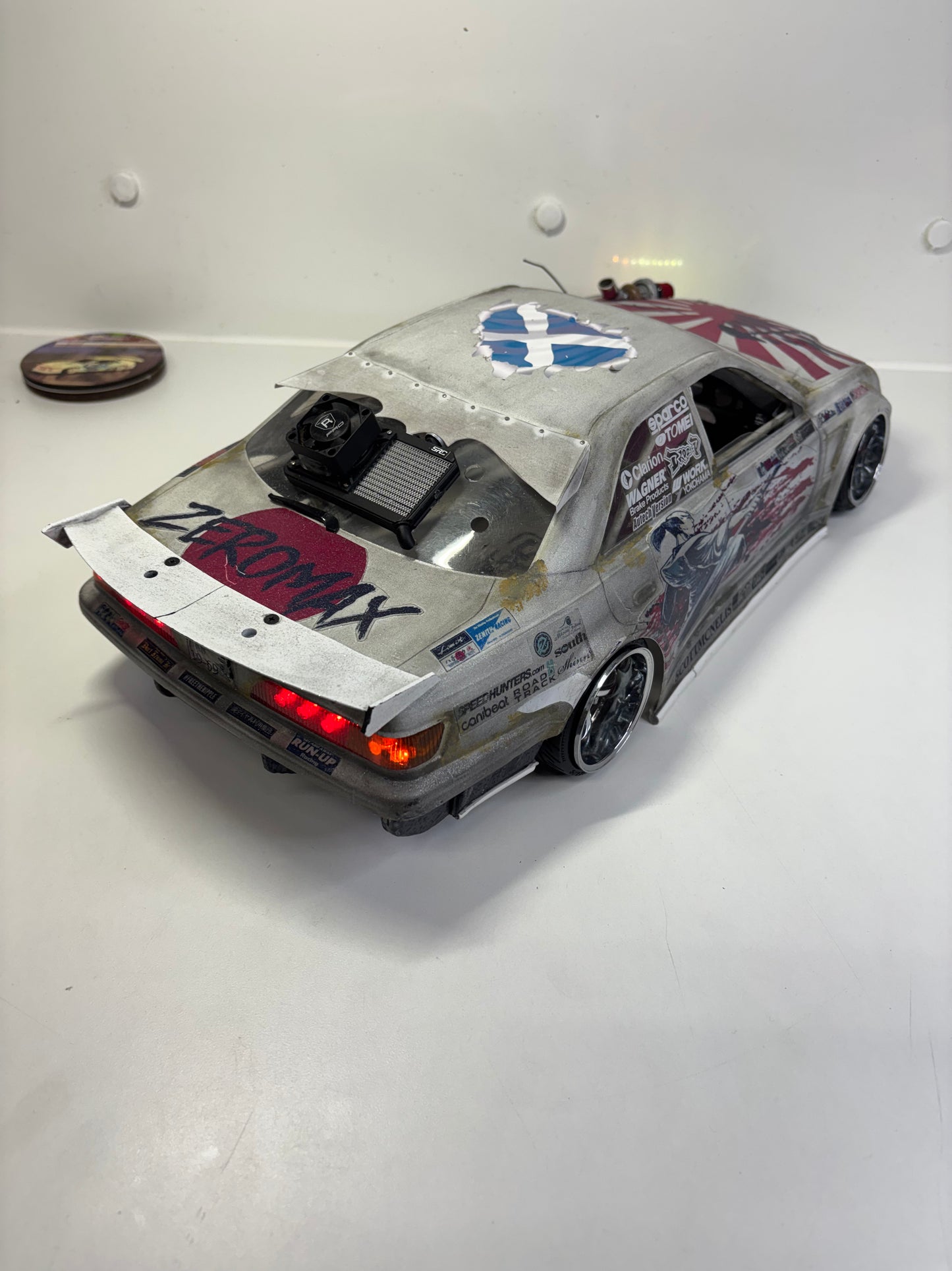 Team Zeromax Toyota Chaser Mark II Bodyshell