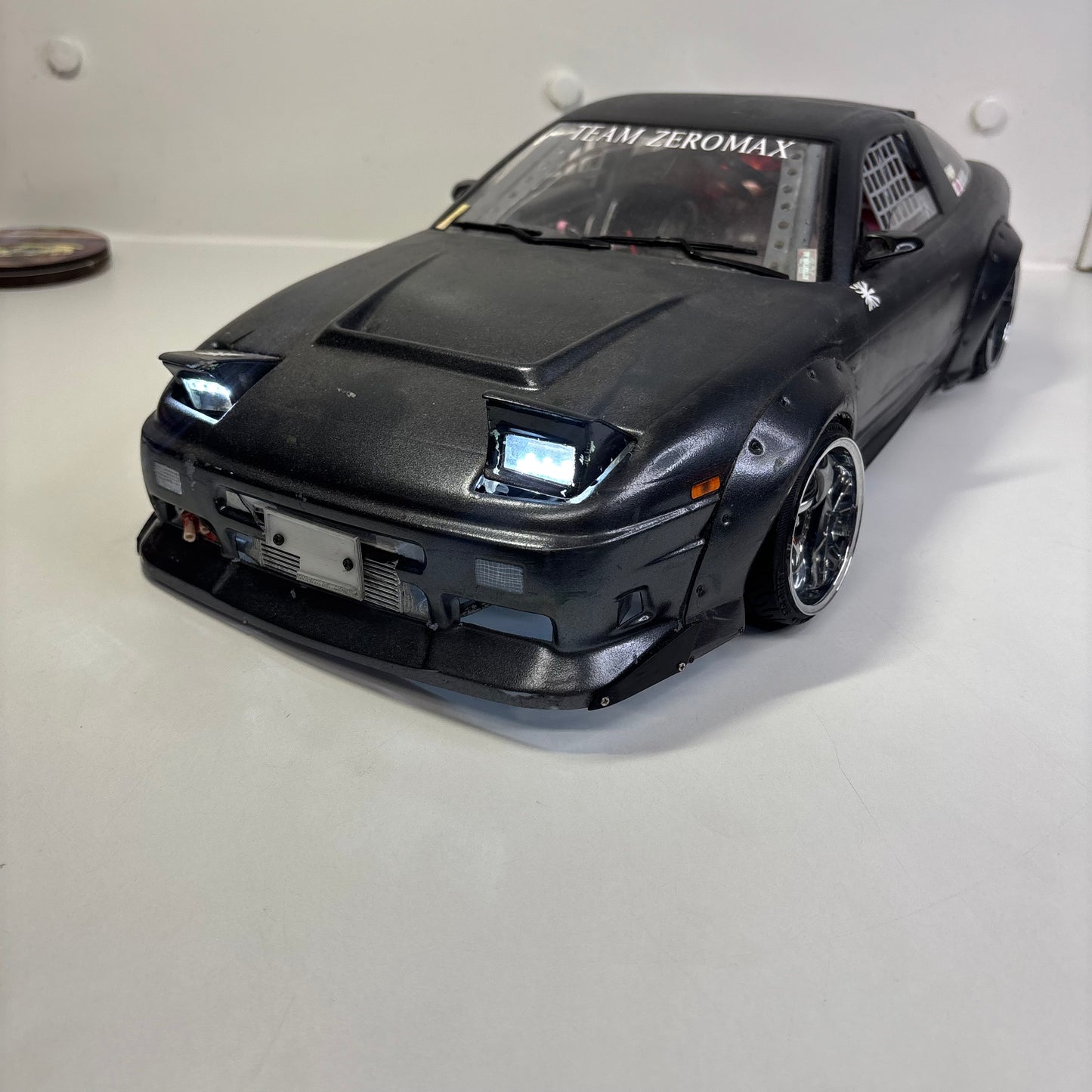 Team Zeromax Nissan 180SX Bodyshell Grey With LED's & Backfire
