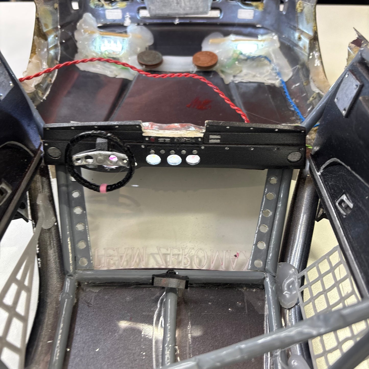 Team Zeromax Nissan 180SX Bodyshell Grey With LED's & Backfire