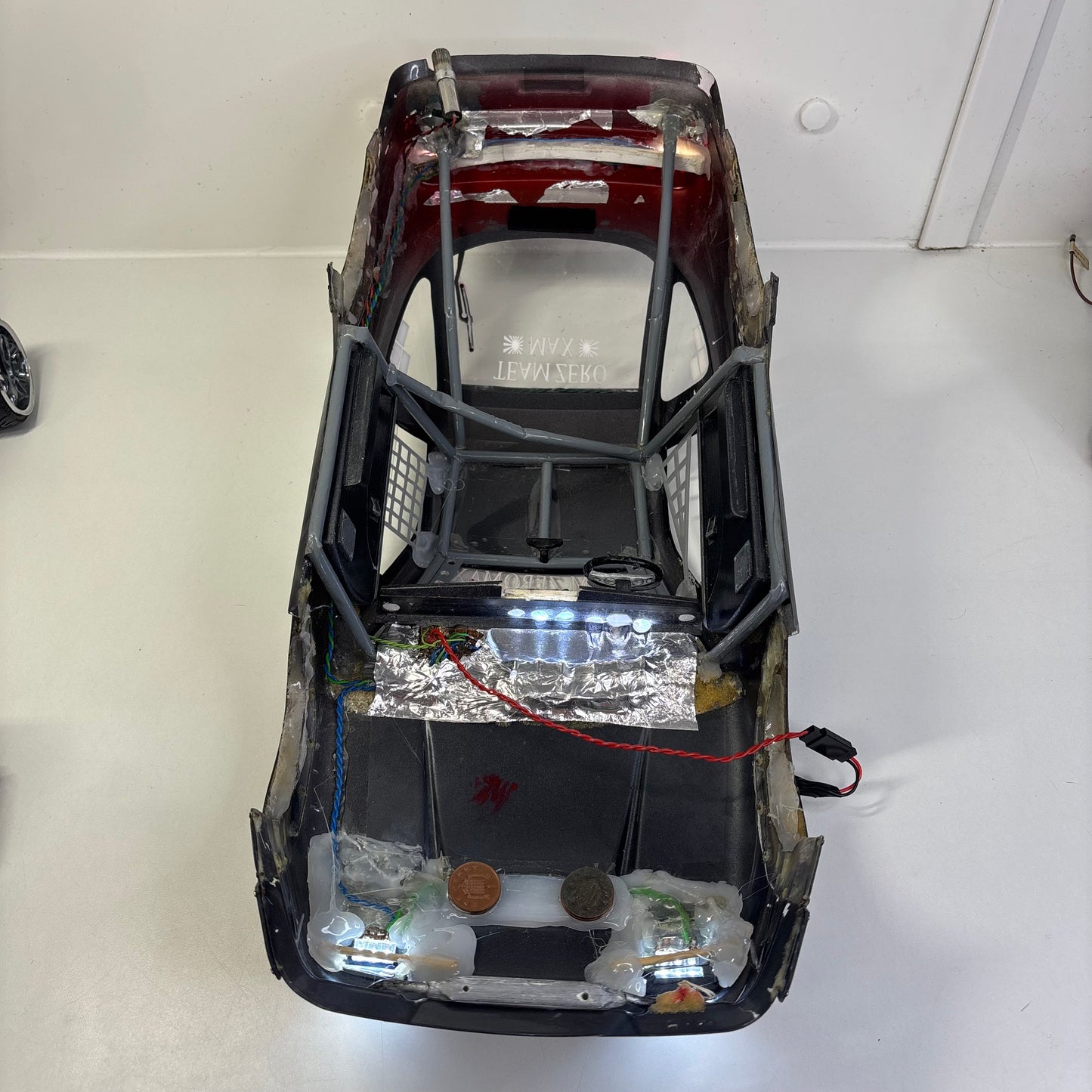 Team Zeromax Nissan 180SX Bodyshell Grey With LED's & Backfire