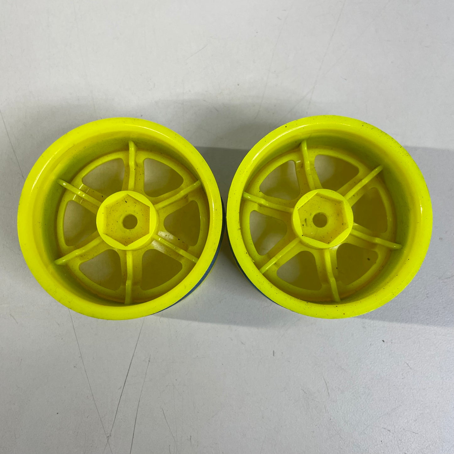 speedwaypal? Yellow Wheels X2